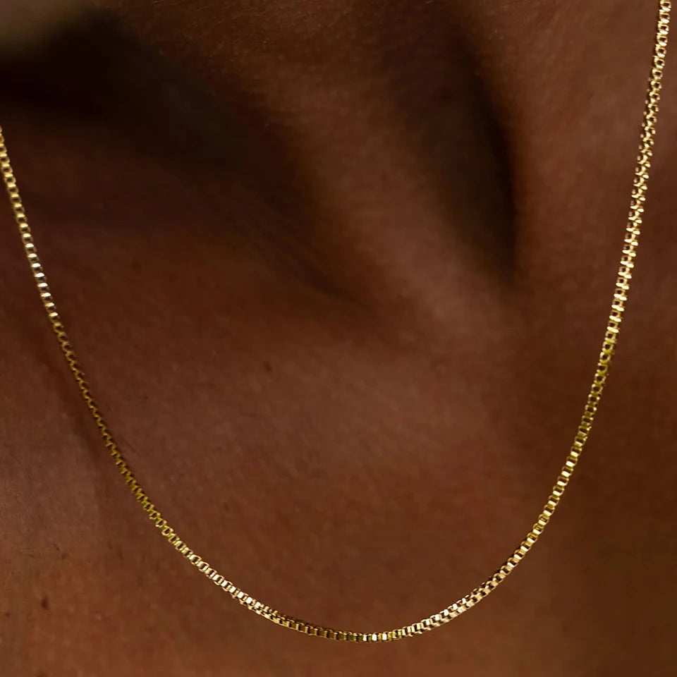 TETRAGON NECKLACE