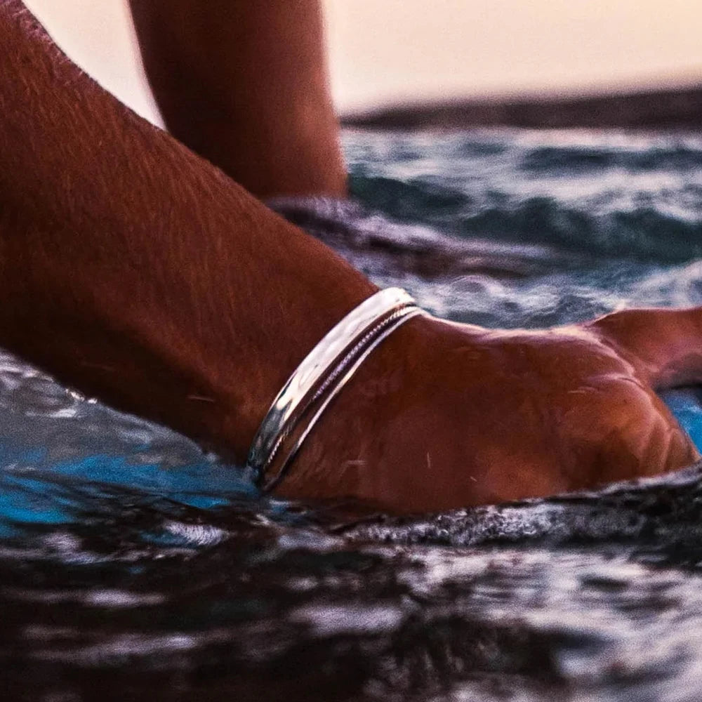 WAVE BRACELET